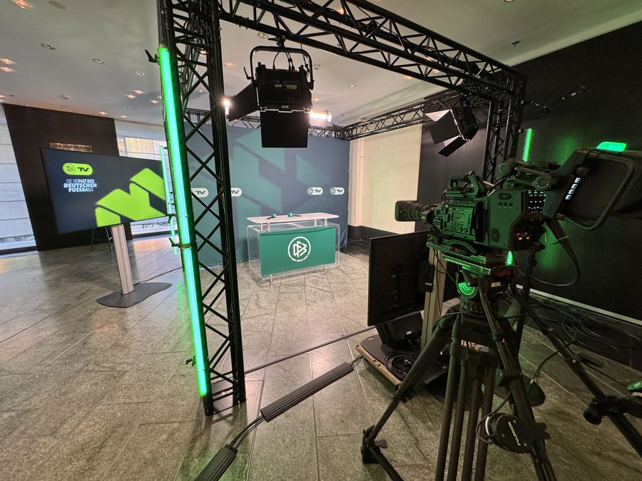 Studioaufbau für eine Sportproduktion