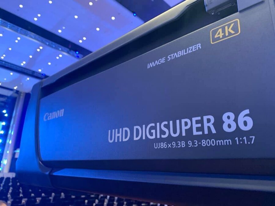 Lichtstarkes 4K-Teleobjektiv mit Bildstabilisator